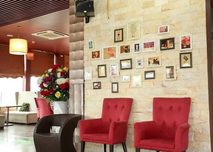 Green Capital Hotel Hạ Long