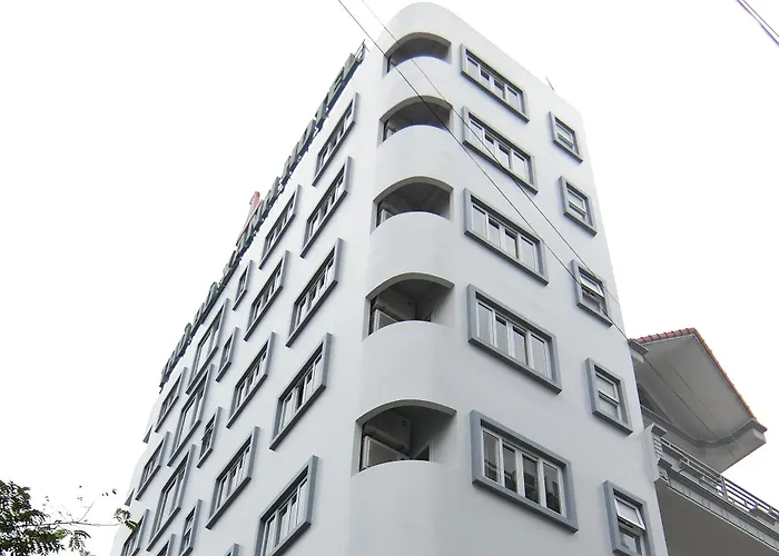 Hotel Green Capital 2*